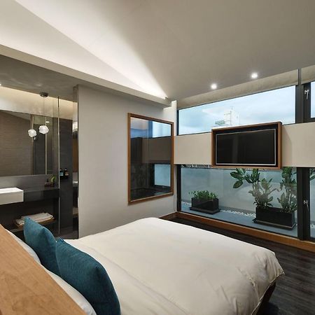 Eg Hostel Nantou Екстер'єр фото