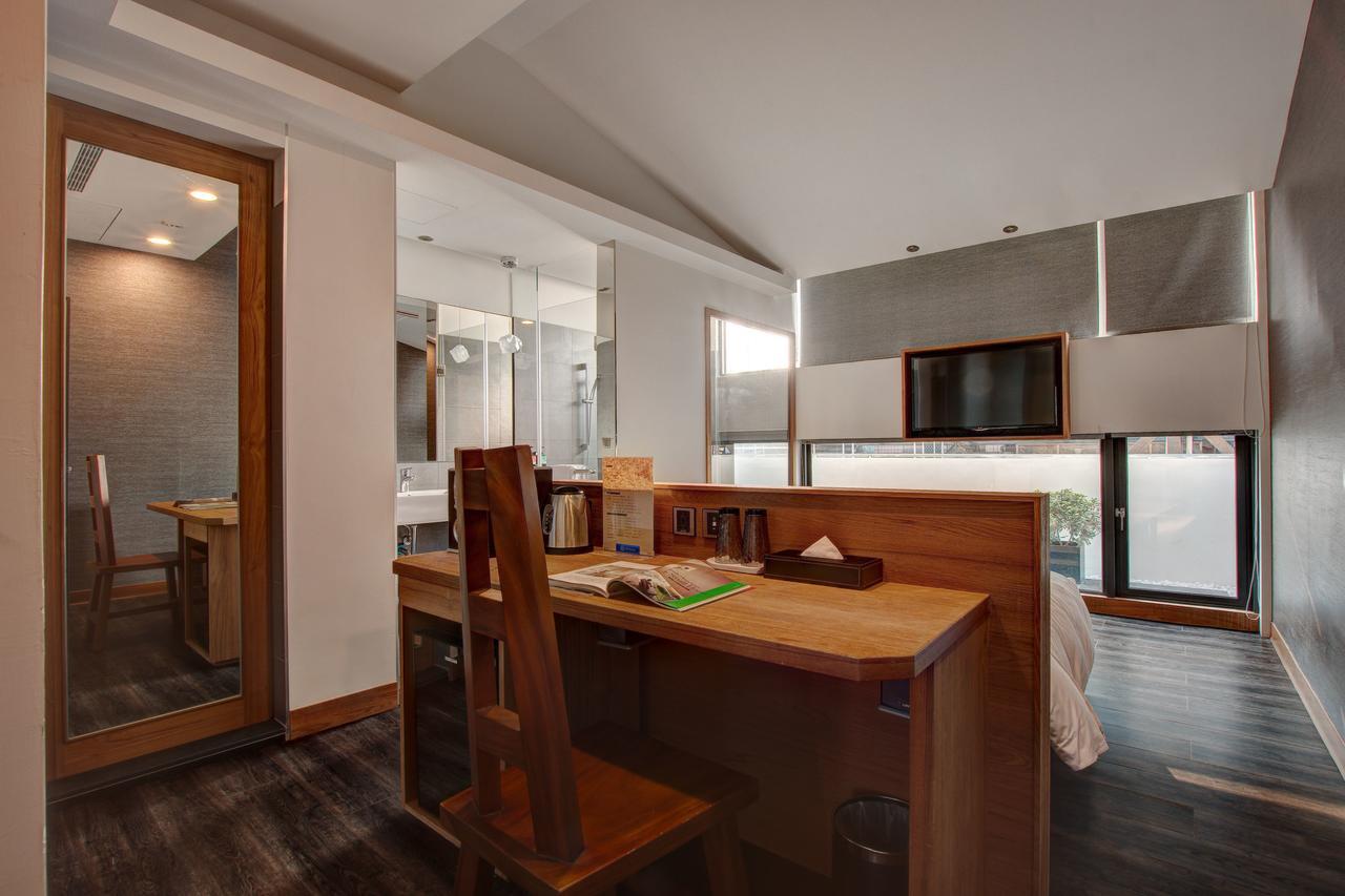 Eg Hostel Nantou Екстер'єр фото